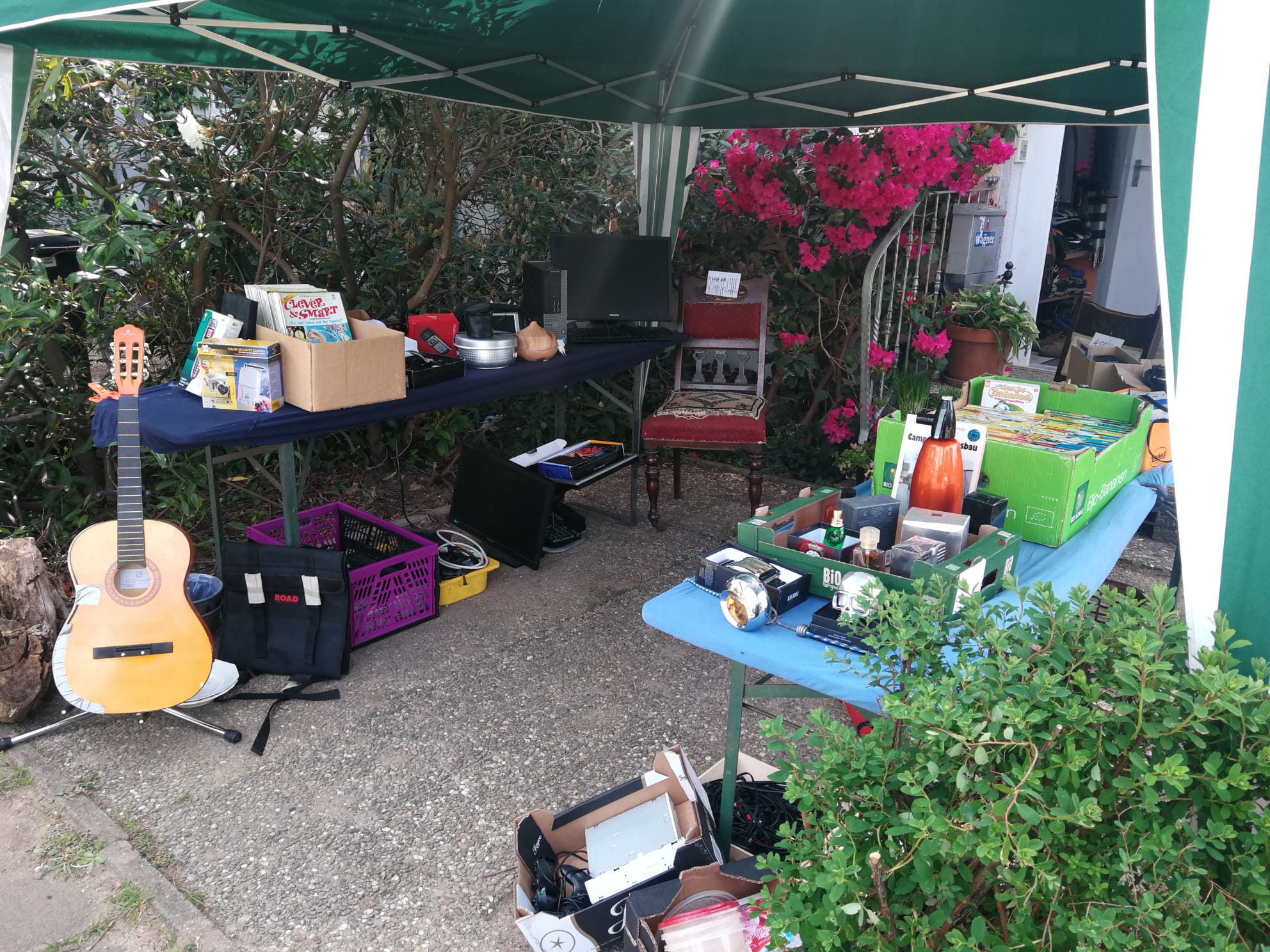 Flohmarkt Bild 1
