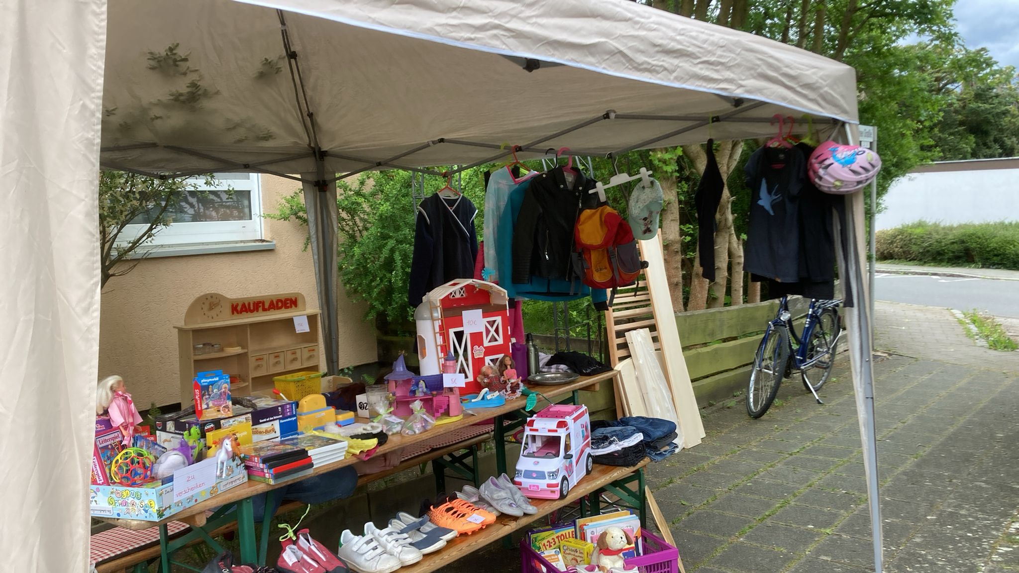Flohmarkt Bild 7